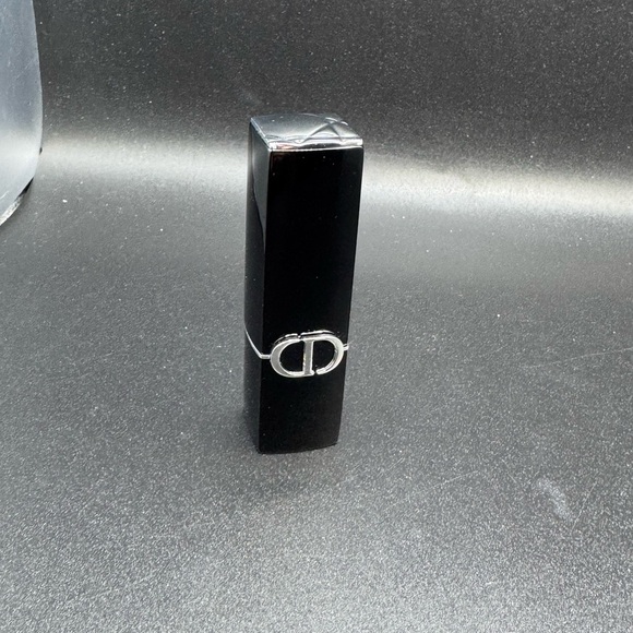 NWT Dior Rouge Lipstick 999 Shade Velvet- NO BOX - Picture 2 of 7